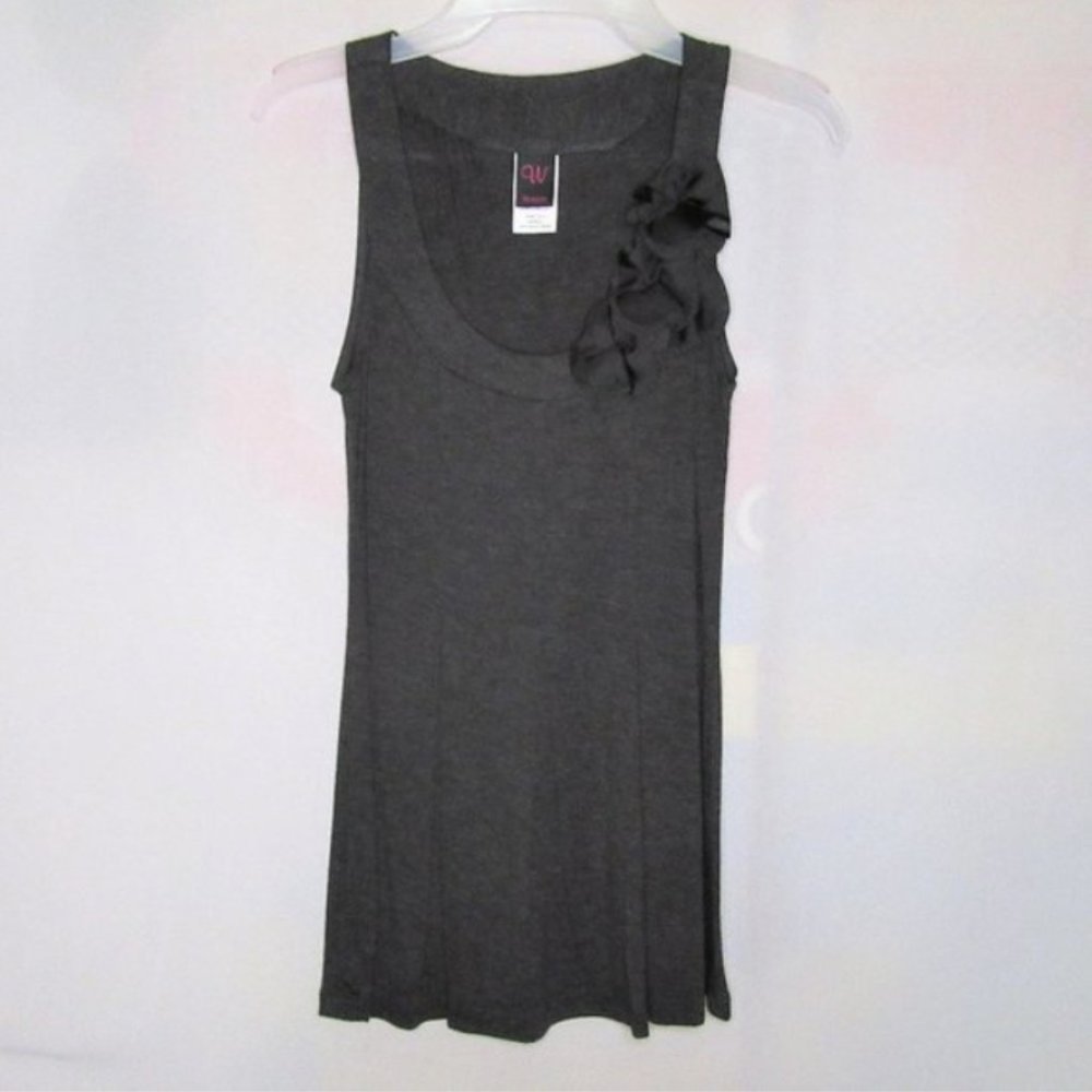 Wrapper Women Flowers Accent Neck Design Tank Top/Blouse, Heavy Gray